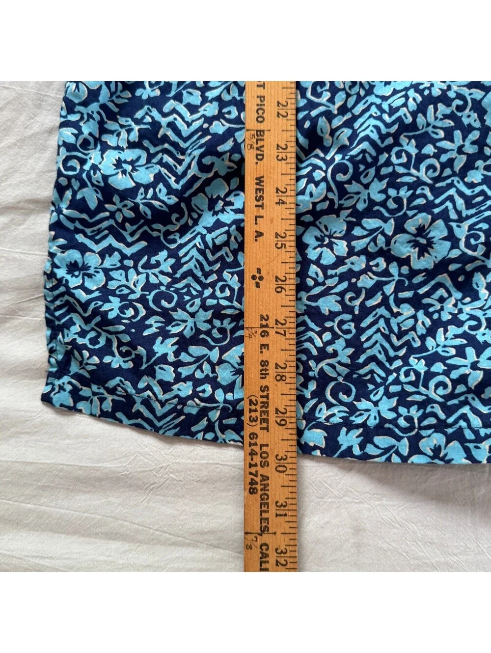 COOKE STREET Honolulu Hawaiian Shirt Men L Blue Hibiscus Floral Tribal Cotton